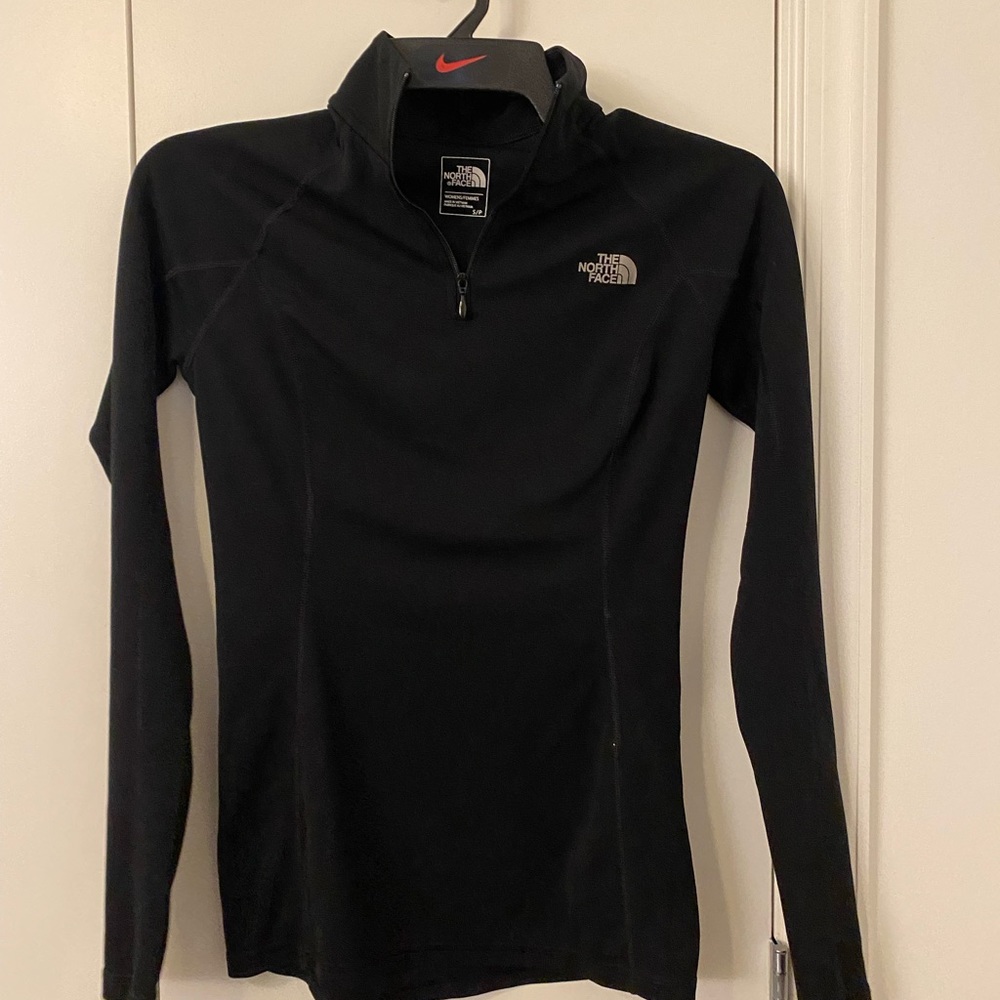 North face black long sleeve athletic top